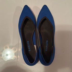 Rothy’s lazuli points